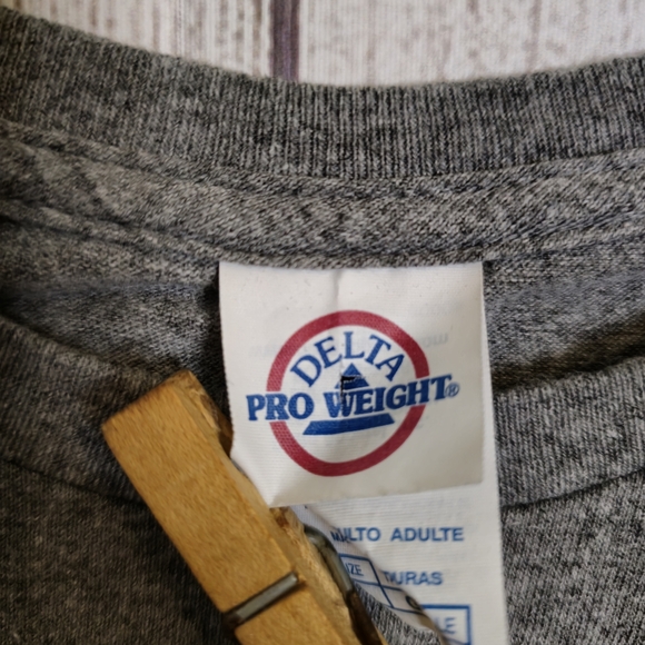 Womens, Heather Gray, Graphic T-Shirt "Look Im A Hooman" Cat, Size : Large - Picture 7 of 7